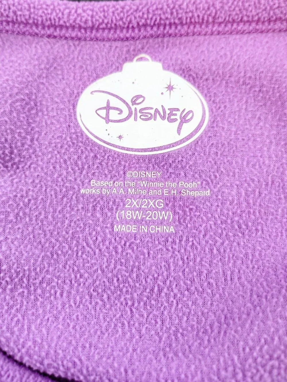 Disney Winnie the Pooh Eeyore Long Sleeved Fleece Sleep Shirt Size Women's 2X - Picture 6 of 8